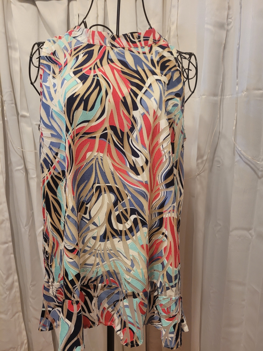 KEREN Hart Multicolor Abstract Print Sleeveless Top
